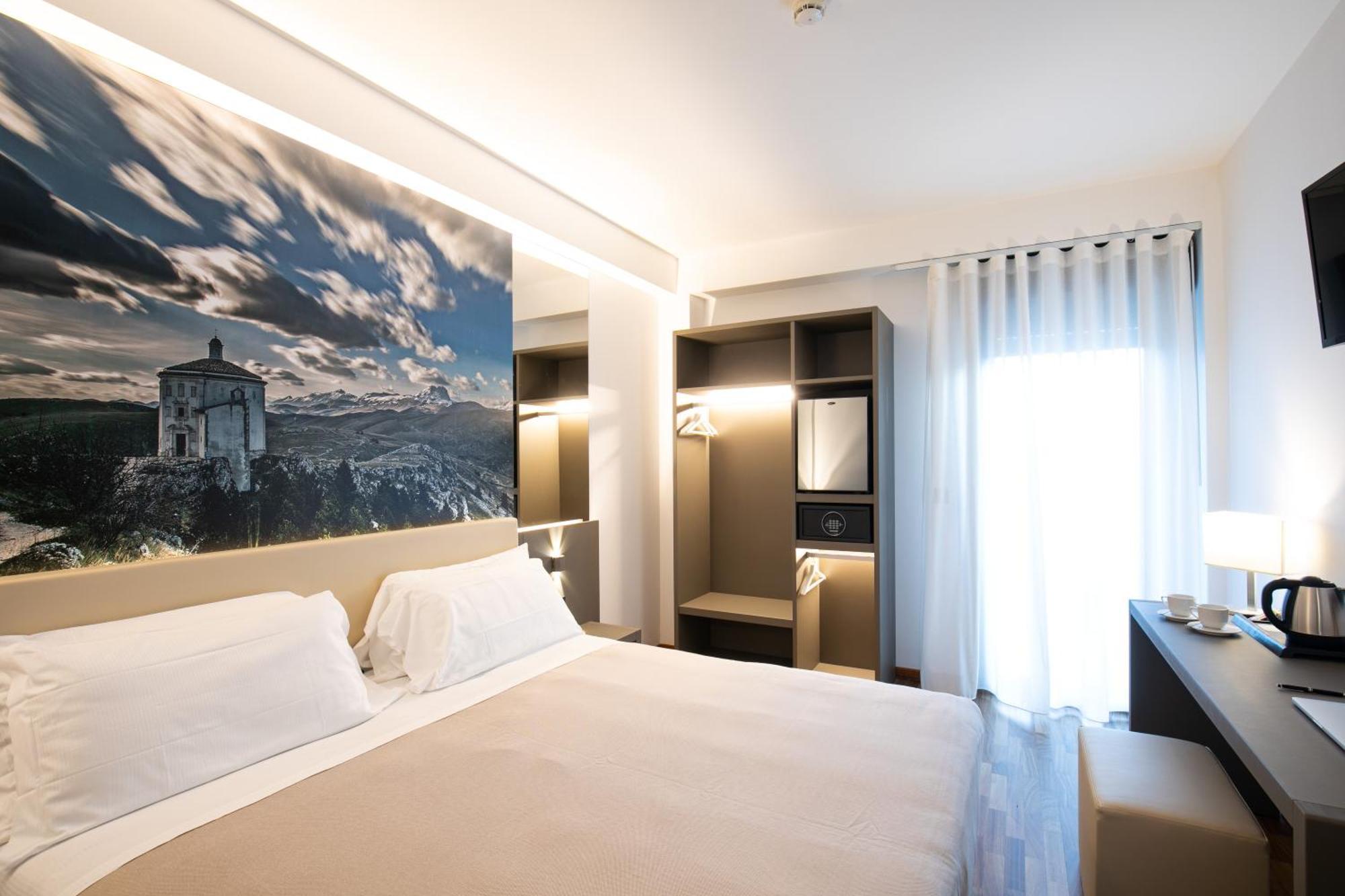 Hotel Federico II Л'Акуила Экстерьер фото
